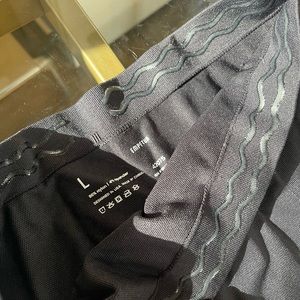 Size Large Shapermint leggings
